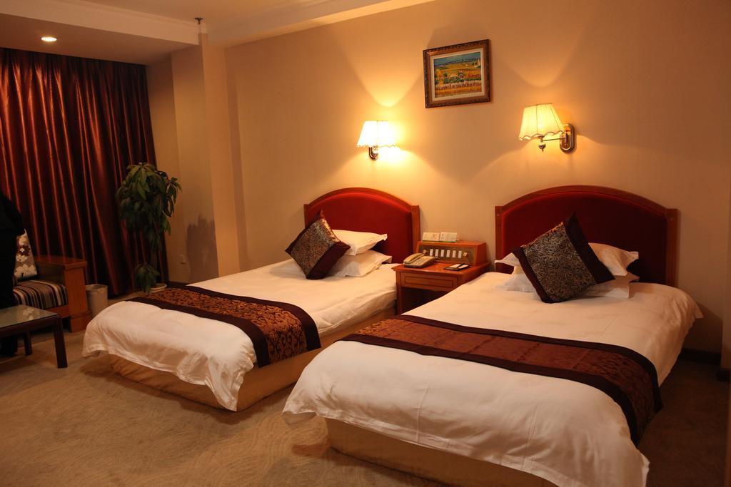 هيزي Tianhong Hotel الغرفة الصورة